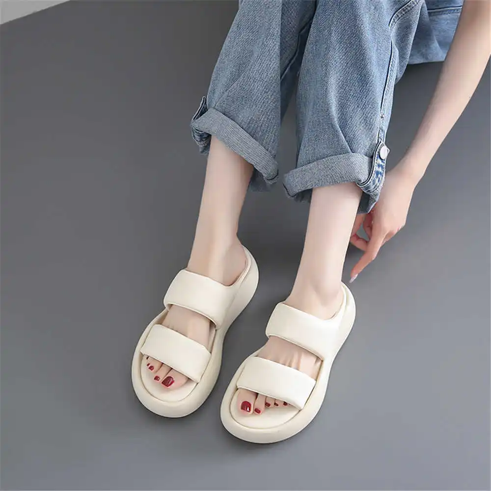Size 39 Strips Summer Shoes Sa - Outdoor Sport Outlet ulasan dan harga
